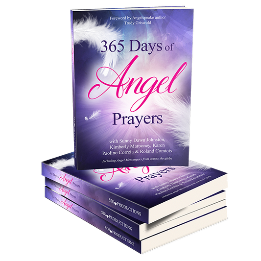 365 Days of Angel Prayers - Spanish Edition